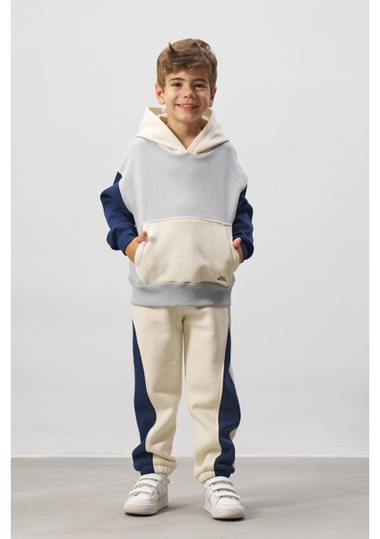 Renk Bloklu Kapşonlu Erkek Çocuk Alt Üst Eşofman Takımı