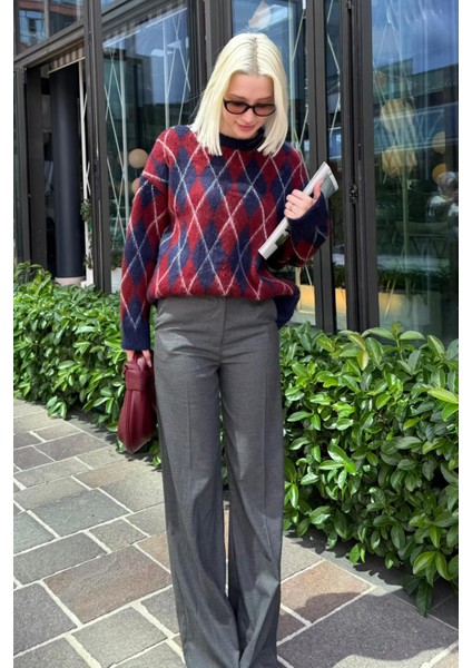 Lacivert Bisiklet Yaka Şardonlu Baklava Desenli Kazak MG2493 fırsatları