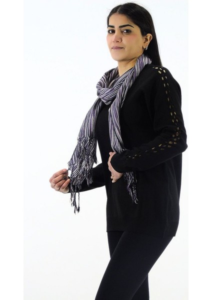 Kol Detaylı Triko Kazak