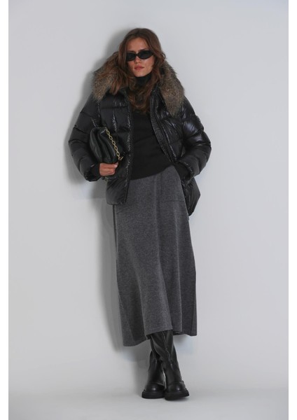 Klemantın Kaz Tüyü Kadın Mont Siyah fiyatları