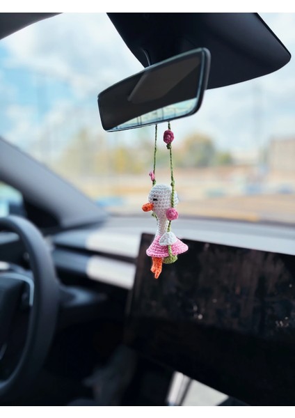 El Yapımı Örgü Oto Süsü – Tığ Işi Sevimli Araba Aksesuarı, Sallanan Araba Süsü