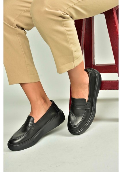 U555026103 Siyah Hakiki Deri Günlük Kadın Ayakkabı fırsatları