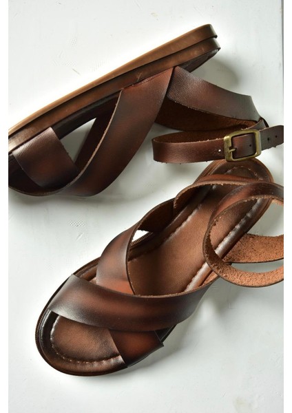 U390904203 Kahverengi Hakiki Deri Kadın Sandalet modelleri