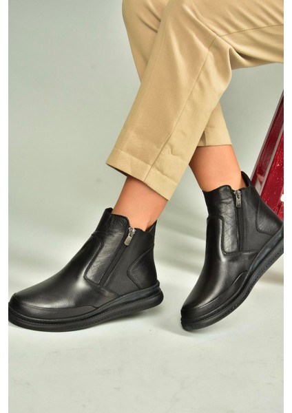 V555070903 Siyah Hakiki Deri Kadın Bot fiyatları