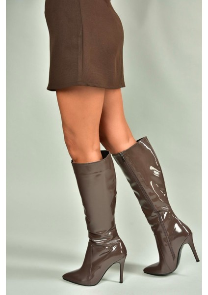 N372530108 Kahverengi Rugan Ince Topuklu Kadın Çizme fırsatları