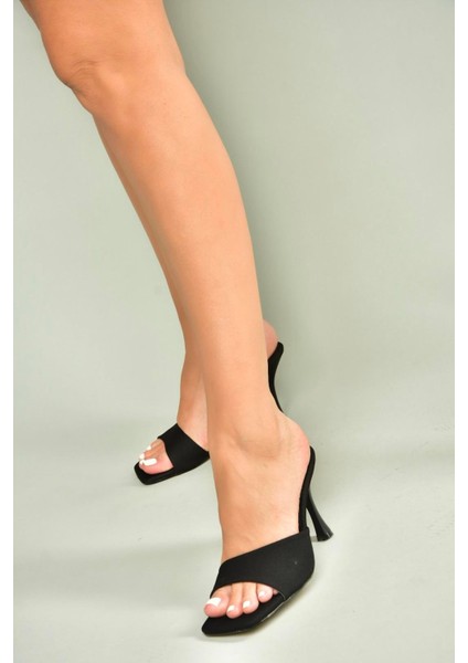 U590149604 Siyah Kumaş Topuklu Kadın Terlik fiyatları
