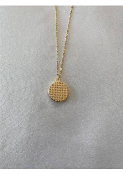 E Harfli Kolye Altın Renk modelleri