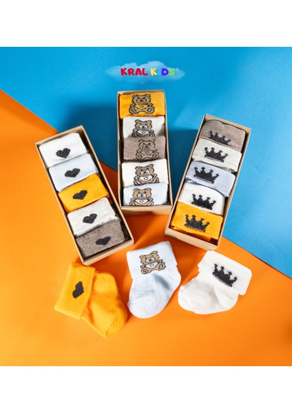15 Çift Erkek Bebek Çorap Kutulu Patik Boy – Ayıcık, Taç ve Kalp Desenli, Pamuklu