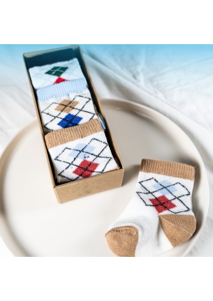 18 Çift Erkek Bebek Çorap Kutulu Patik Boy Set – Yıldız, Prens ve Desenli Modeller indirimleri