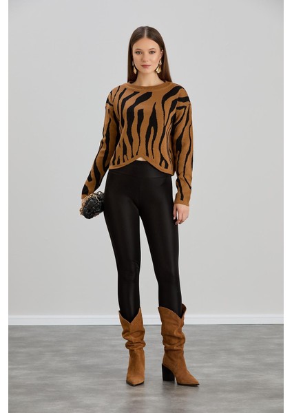 Zebra Desenli Kazak Toprak