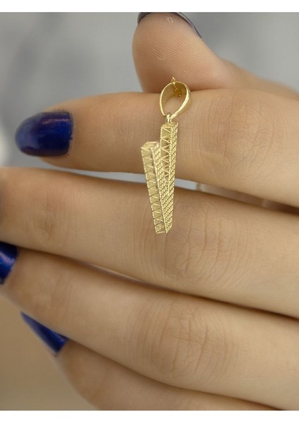 ZEYNEPLİ GOLD 14 Ayar Altın Büyük Füzyon V Harfli Kolye indirimleri