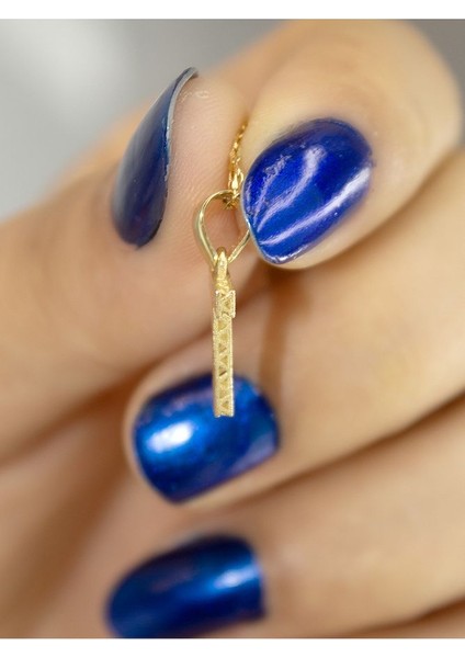 ZEYNEPLİ GOLD 14 Ayar Altın Küçük Füzyon T Harfli Kolye indirimleri