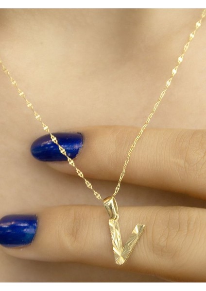 ZEYNEPLİ GOLD 14 Ayar Altın Küçük Füzyon V Harfli Kolye modelleri