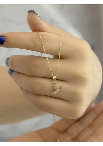 ZEYNEPLİ GOLD 14 Ayar Altın Küçük Füzyon V Harfli Kolye indirimleri