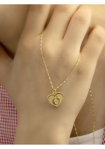 14 Ayar Altın Kalpli Ö Harfli Kolye