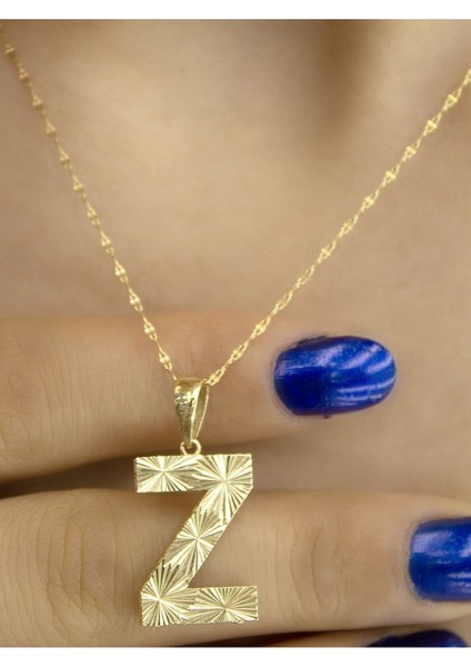 ZEYNEPLİ GOLD 14 Ayar Altın Büyük Füzyon Z Harfli Kolye