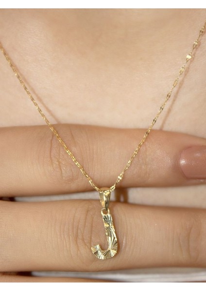 ZEYNEPLİ GOLD 14 Ayar Altın Küçük Füzyon J Harfli Kolye