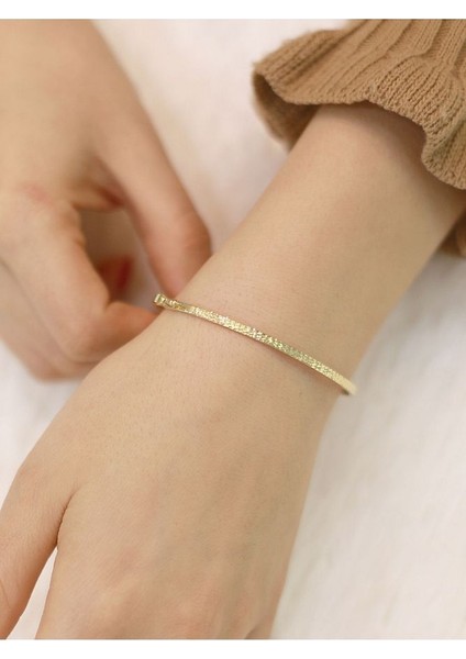 14 Ayar Altın Elastik Parıltı Kelepçe Bilezik