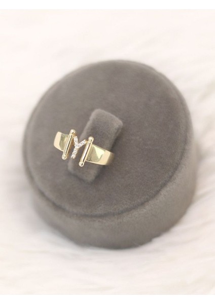 14 Ayar Altın Küçük Y Harfli Taşlı Yüzük modelleri