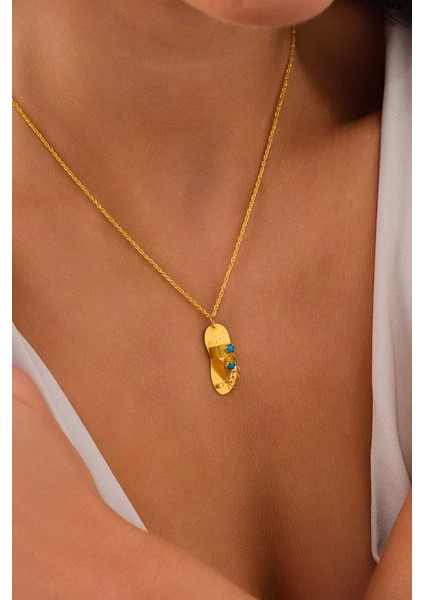 14 Ayar Altın Pabuç Figürlü Kolye fiyatları