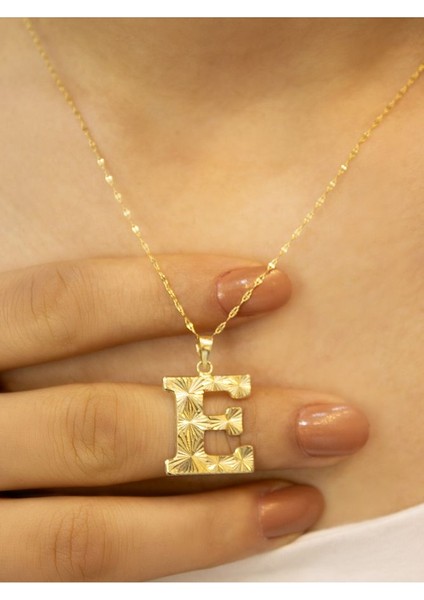 ZEYNEPLİ GOLD 14 Ayar Altın Press Füzyon E Harfli Kolye fırsatları