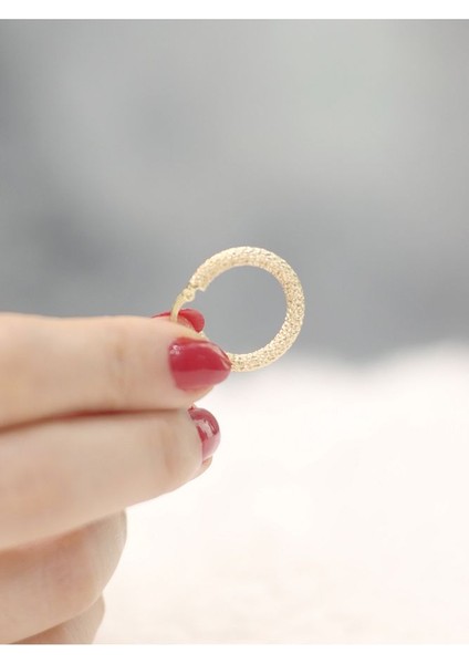 14 Ayar Altın Ince Ortaboy Simli Küpe modelleri