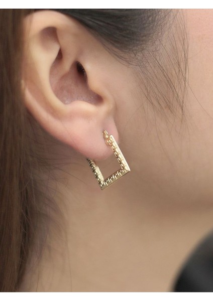 14 Ayar Ayar Kare Desenli Küpe fiyatları