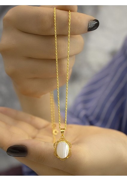 14 Ayar Altın Mardin Işi Taşlı Papatya Kolye fırsatları