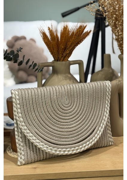 El Geçirme Detaylı Zarf Portföy Clutch Çanta