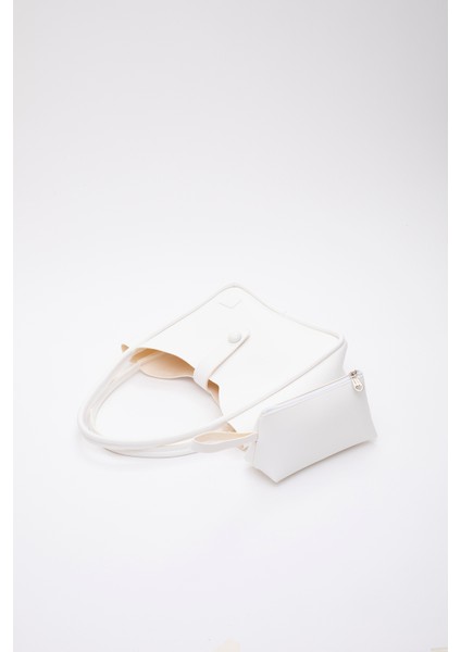 Beyaz Shk79 Deri Düğme Detaylı Çıtçıtlı Makyaj Çantalı Kol ve Omuz Çantası