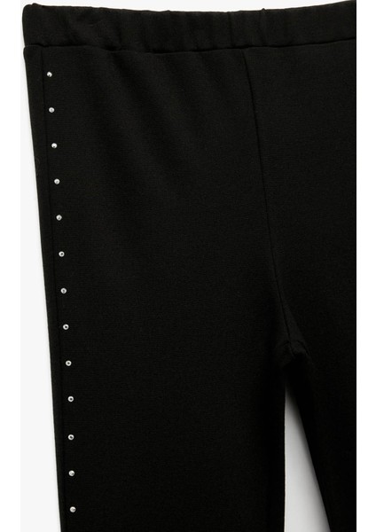 Taş Detaylı Beli Lastikli Siyah Kız Çocuk Pantolon 6WKG40036AK modelleri