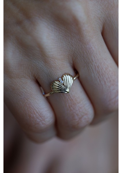 14 Ayar Altın Çifte Taş Detaylı Midye Yüzük fırsatları