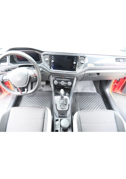 Volkswagen T-Roc 2019+ 4.5D Havuzlu Paspas Siyah modelleri