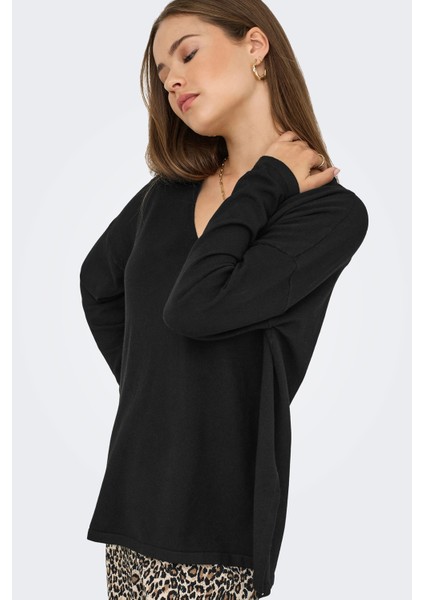 Kadın Onlamalıo Oversize V Yaka Örme Kazak 15340735 Siyah modelleri