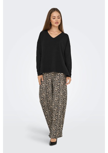 Kadın Onlamalıo Oversize V Yaka Örme Kazak 15340735 Siyah fırsatları