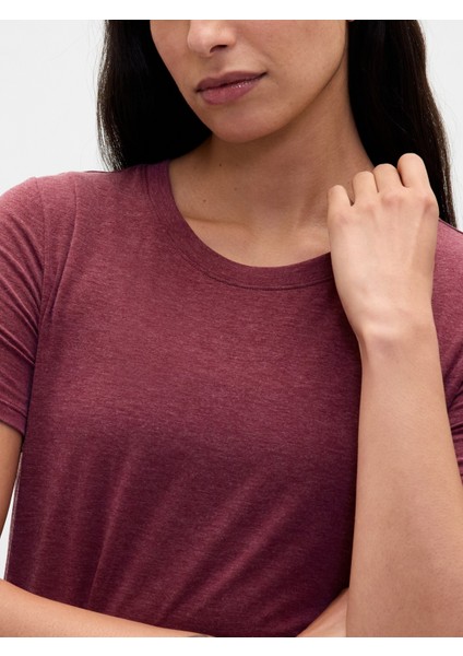 Kadın Bordo Gapfit Breathe T-Shirt modelleri