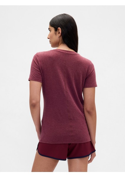 Kadın Bordo Gapfit Breathe T-Shirt fırsatları