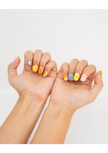 10'lu Kısa Yuvarlak Sarı TT1417 Tekrar Kullanılabilir El Yapımı Protez Takma Tırnak - Sarı-S