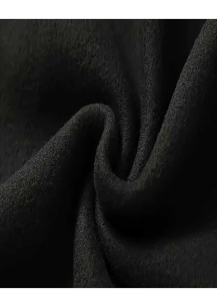 Mavi ve Beyaz Kurdeleler Baskılı Kapüşonlu Cepli Pamuklu Siyah Sweatshirt indirimleri