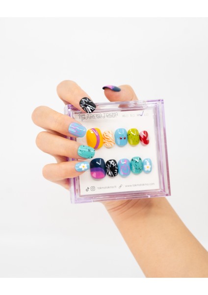 10'lu Renkli Kısa Yuvarlak TT1361 Tekrar Kullanılabilir El Yapımı Protez Takma Tırnak - Renkli-XS