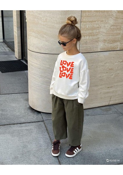 Kız Çocuk Love Baskılı 3 Iplik Kumaş Pamuklu Sweatshirt