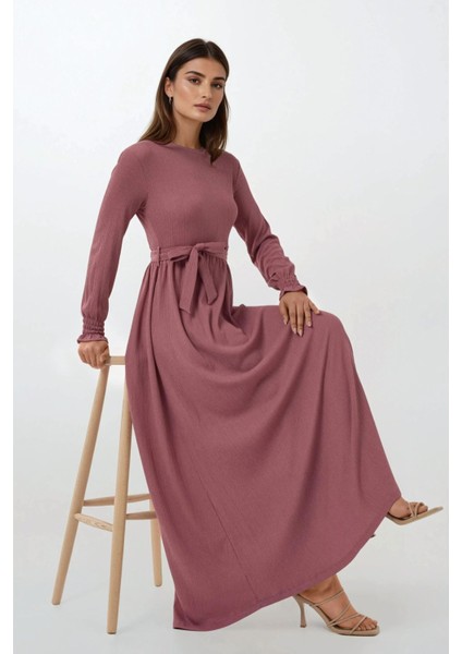 Kadın Dokulu Bisiklet Yaka Kuşaklı Modest Elbise Pink