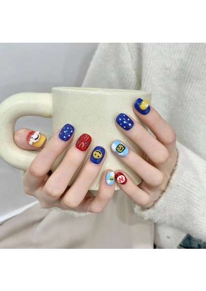 10'lu Renkli Kısa Yuvarlak TT1188 Tekrar Kullanılabilir El Yapımı Protez Takma Tırnak - Renkli-L indirimleri