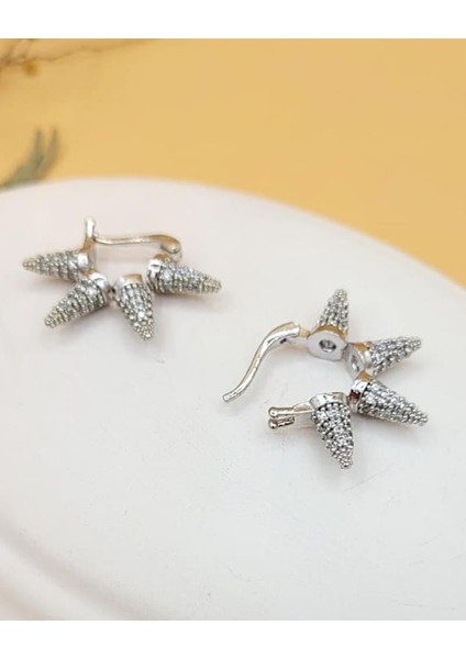 Çivi Model Silver Küpe fırsatları