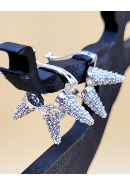 Çivi Model Silver Küpe indirimleri