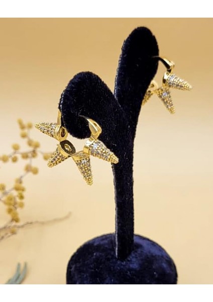 Çivi Model Gold Küpe indirimleri