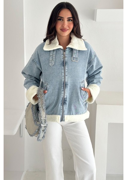 Kadın Peluş Detaylı Jean Ceket – Modern & Rahat fırsatları