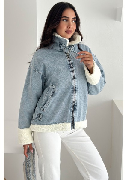 Kadın Peluş Detaylı Jean Ceket – Modern & Rahat indirimleri