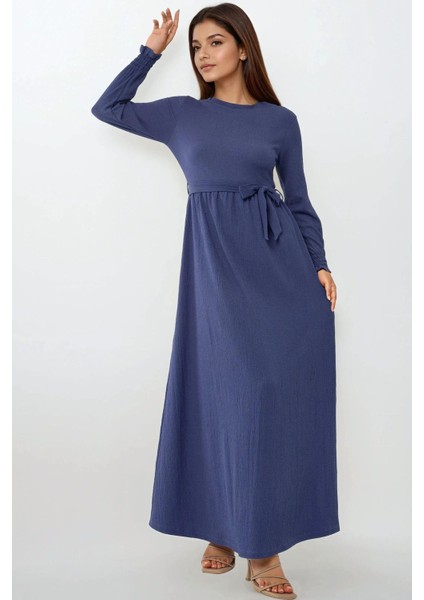 Kadın Dokulu Bisiklet Yaka Kuşaklı Modest Elbise Blue modelleri