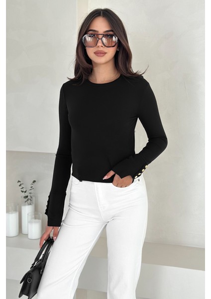 Kadın Bordo Uzun Kollu Bluz – Altın Düğme Detaylı Şık Tasarım